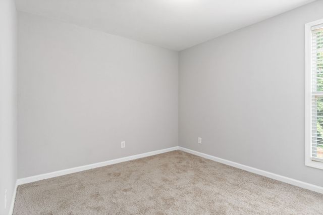 3519 Oak Creek Dr, Clarksville, TN 37040