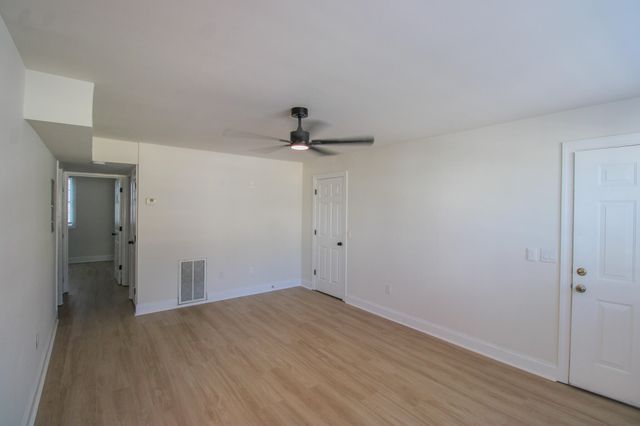 180 Line Street A, Charleston, SC 29403