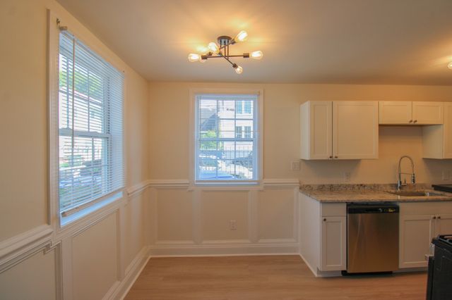 180 Line Street A, Charleston, SC 29403