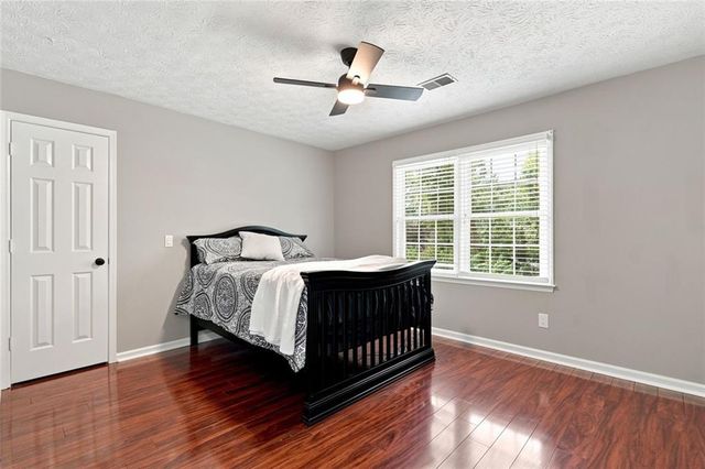 1801 N Chestnut Grove Drive, Marietta, GA 30066