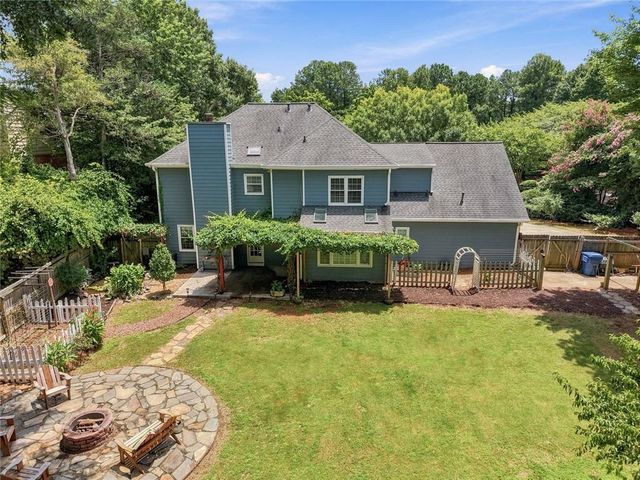 1801 N Chestnut Grove Drive, Marietta, GA 30066