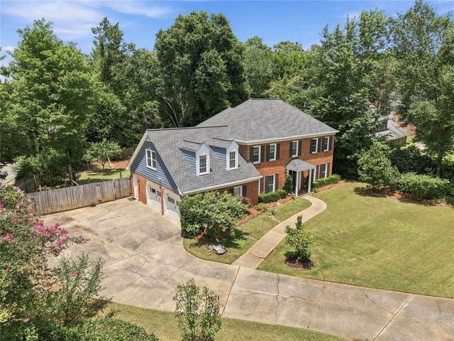 1801 N Chestnut Grove Drive, Marietta, GA 30066
