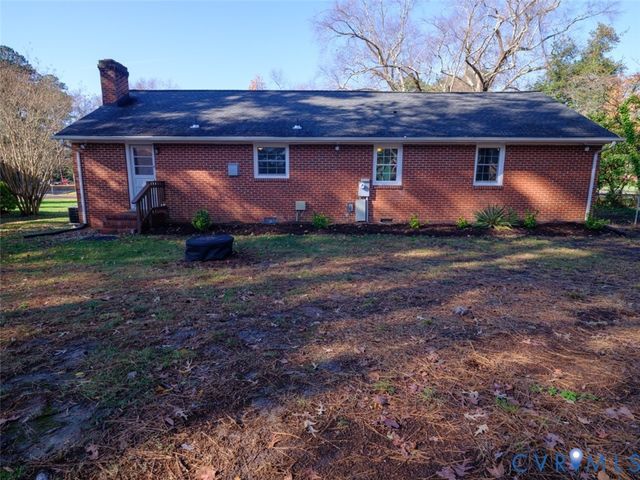 8203 Colebrook Rd, Henrico, VA 23227