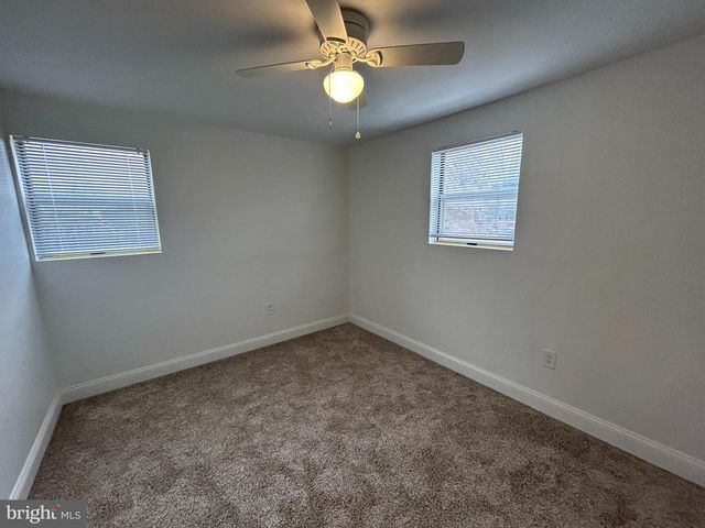 1520 MONTANA AVE NE, Washington, DC 20018