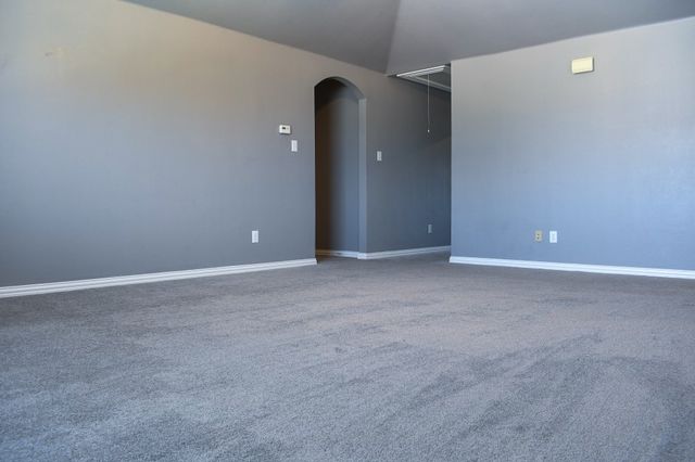 409 Royal Crest Drive, Desoto, TX 75115