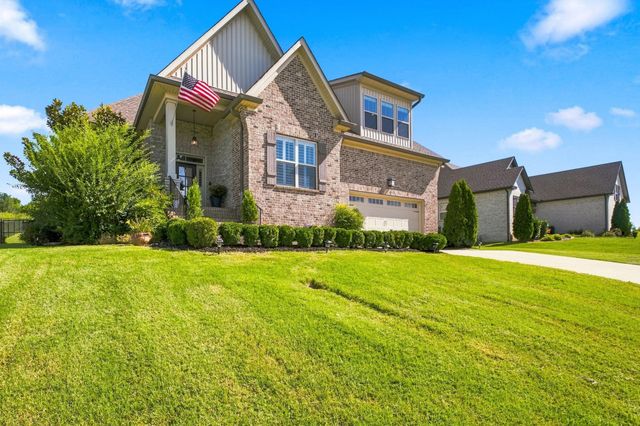 323 Hathaway Ln, Gallatin, TN 37066