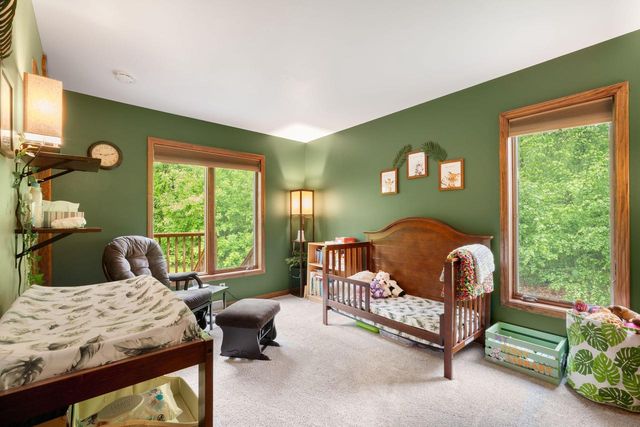 S84W30397 Chestnut DRIVE, Mukwonago, WI 53149