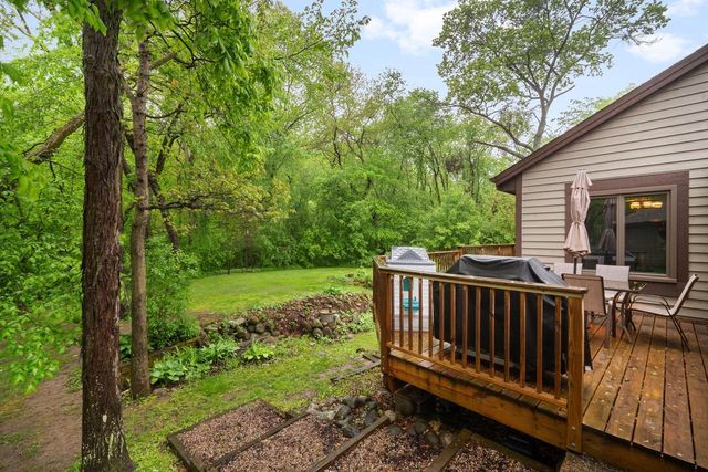 S84W30397 Chestnut DRIVE, Mukwonago, WI 53149