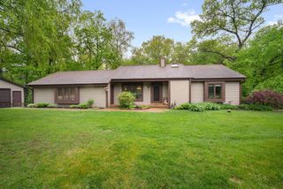 S84W30397 Chestnut DRIVE, Mukwonago, WI 53149
