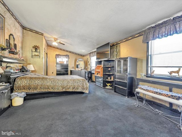 111 CREST ST, Barnesville, PA 18214