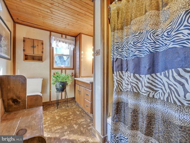 111 CREST ST, Barnesville, PA 18214