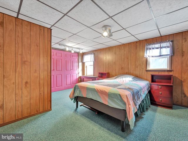 111 CREST ST, Barnesville, PA 18214