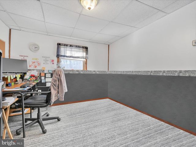 111 CREST ST, Barnesville, PA 18214