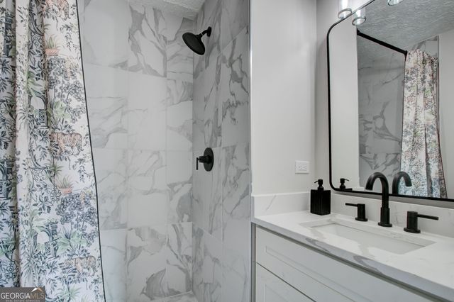 754 North Avenue, Hapeville, GA 30354