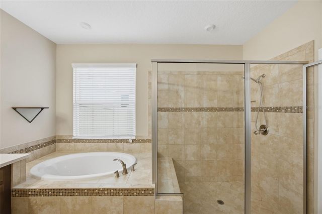 5816 BRUNNER COURT, Palmetto, FL 34221