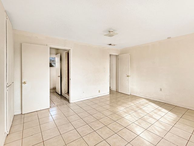 513 E Tulane Street, Lubbock, TX 79403