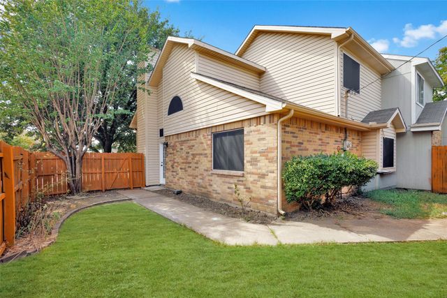 805 Brockden Drive, Mesquite, TX 75149