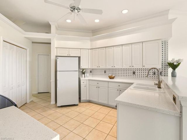 2051 Morning Sun LN, Naples, FL 34119