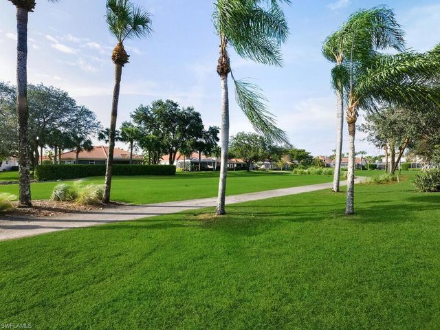 2051 Morning Sun LN, Naples, FL 34119