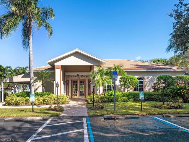 2051 Morning Sun LN, Naples, FL 34119