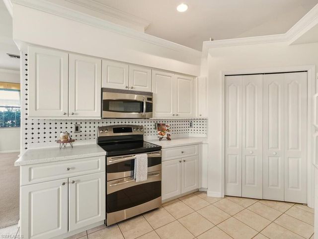 2051 Morning Sun LN, Naples, FL 34119