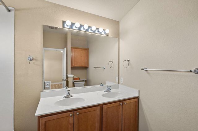 734 Wolfeton WAY, New Braunfels, TX 78130