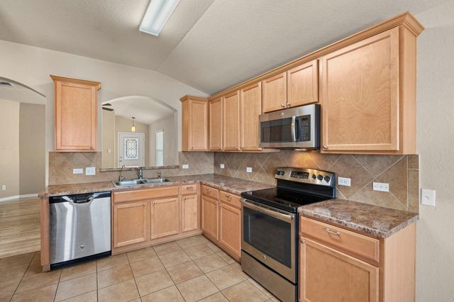 734 Wolfeton WAY, New Braunfels, TX 78130