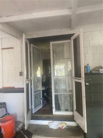 214 S Avenue 66, Los Angeles, CA 90042