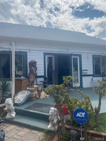 214 S Avenue 66, Los Angeles, CA 90042