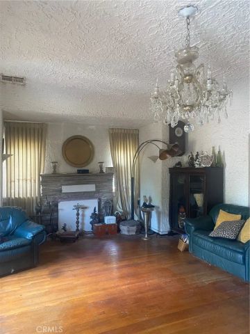 214 S Avenue 66, Los Angeles, CA 90042