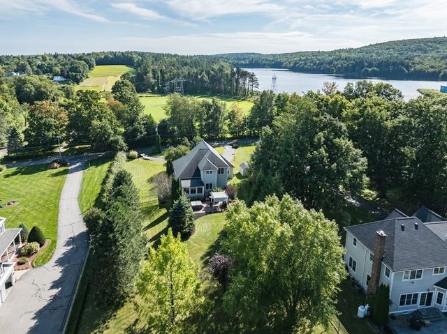 43 Wachusett Street, Leominster, MA 01453