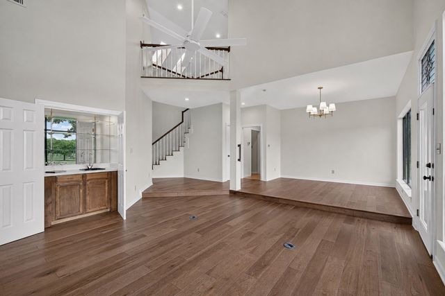 10090 Chenier Point, Shreveport, LA 71106