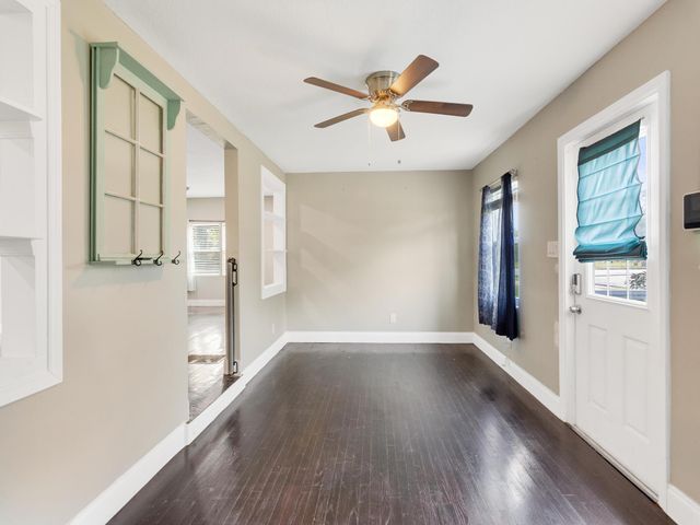 712 S 9th Street, Fort Pierce, FL 34950