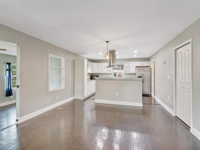 712 S 9th Street, Fort Pierce, FL 34950