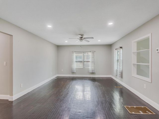 712 S 9th Street, Fort Pierce, FL 34950