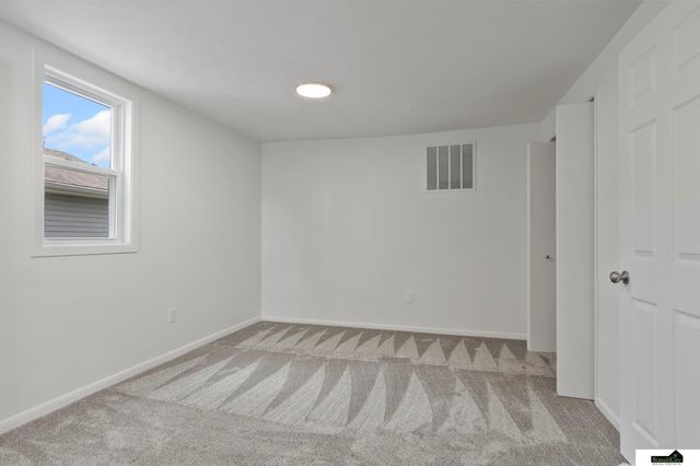 900 W Dawes Avenue, Lincoln, NE 68521