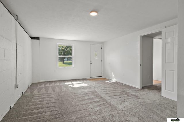 900 W Dawes Avenue, Lincoln, NE 68521