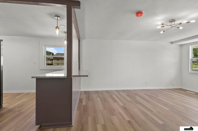 900 W Dawes Avenue, Lincoln, NE 68521