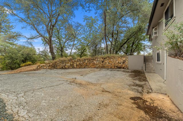 1200 Cebu Ln, Placerville, CA 95667