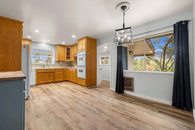 1200 Cebu Ln, Placerville, CA 95667