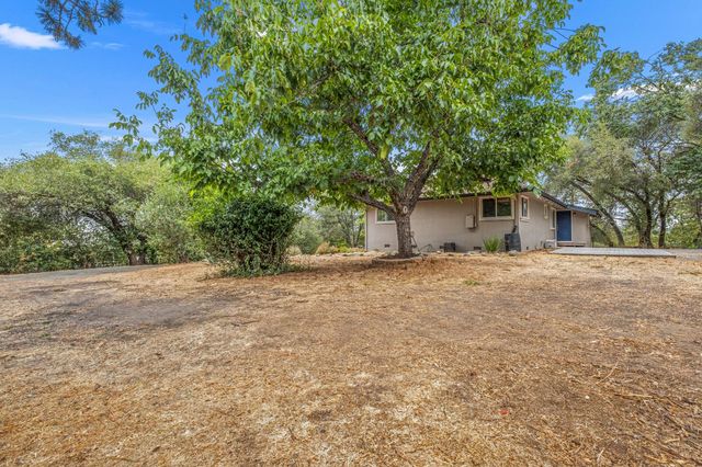 1200 Cebu Ln, Placerville, CA 95667