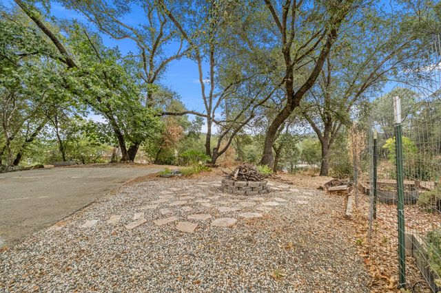 1200 Cebu Ln, Placerville, CA 95667