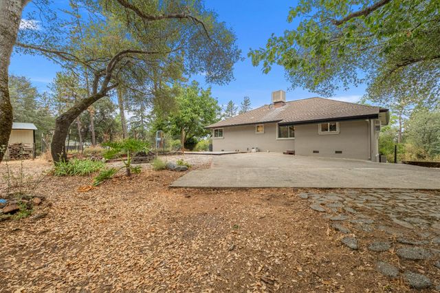 1200 Cebu Ln, Placerville, CA 95667