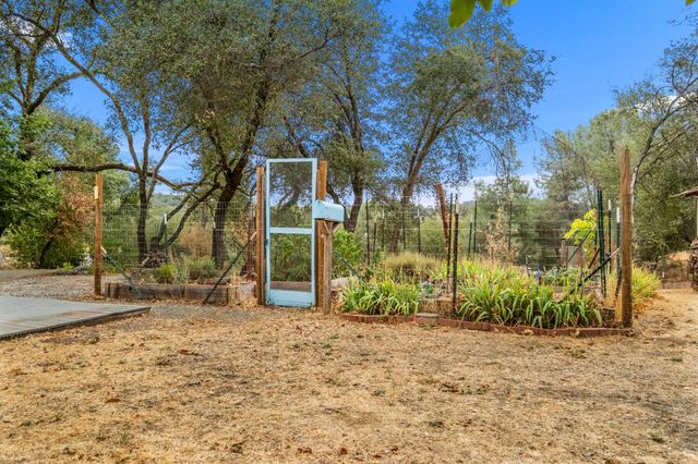 1200 Cebu Ln, Placerville, CA 95667
