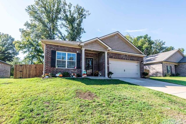 5119 SHELLBACK DR, Millington, TN 38053