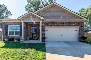 5119 SHELLBACK DR, Millington, TN 38053