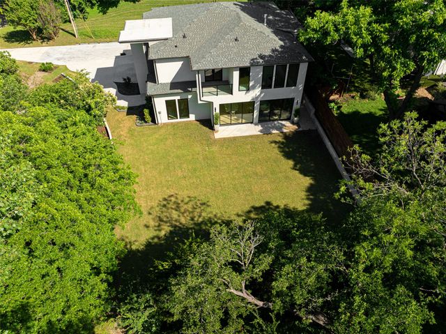 6984 Santa Barbara Drive, Dallas, TX 75214