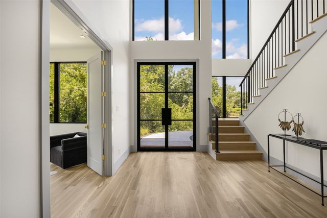 6984 Santa Barbara Drive, Dallas, TX 75214