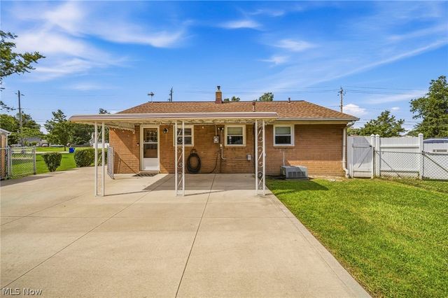 33450 Willowick Drive, Eastlake, OH 44095