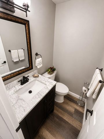 2192 Tower Court, Woodbury, MN 55125